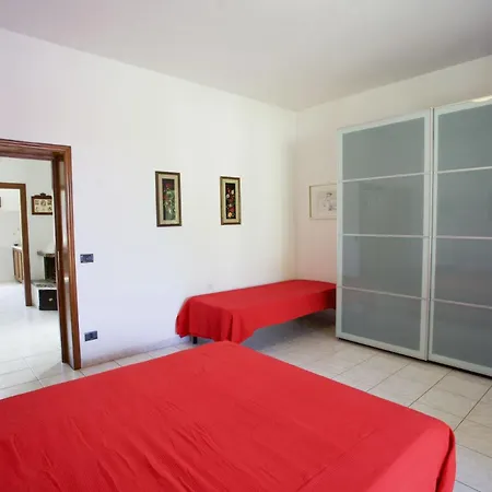 וילה Leo In Zona Residenziale Vicino A *